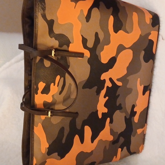 MICHAEL KORS | ORANGE CAMO | HANDBAG | HB160 - Picture 5 of 7
